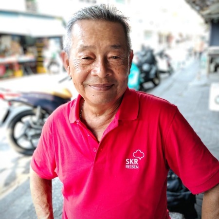 Bild unserer Reiseleitung Tanakorn Sapsomboon