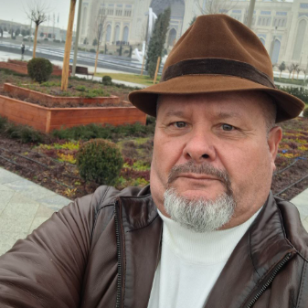 Bild unserer Reiseleitung Abdusharip Atajanov
